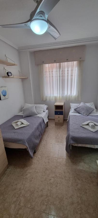 Apartament Dos Playas Torrevieja Exteriér fotografie
